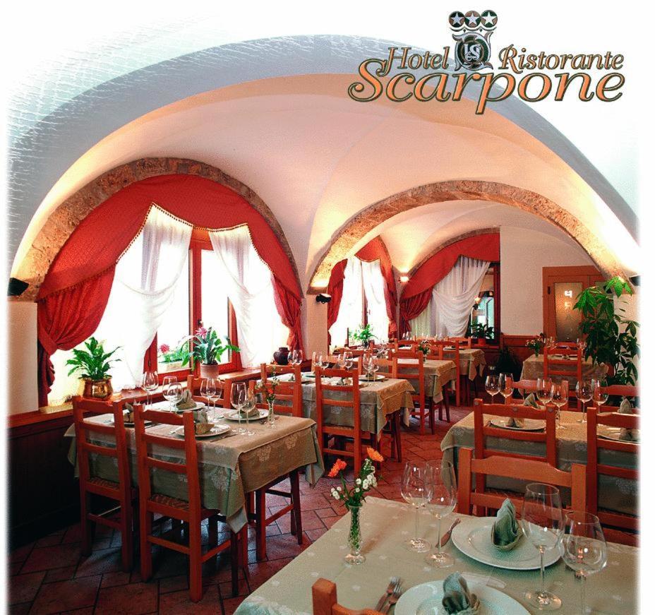Albergo Scarpone Forni Avoltri Exterior foto